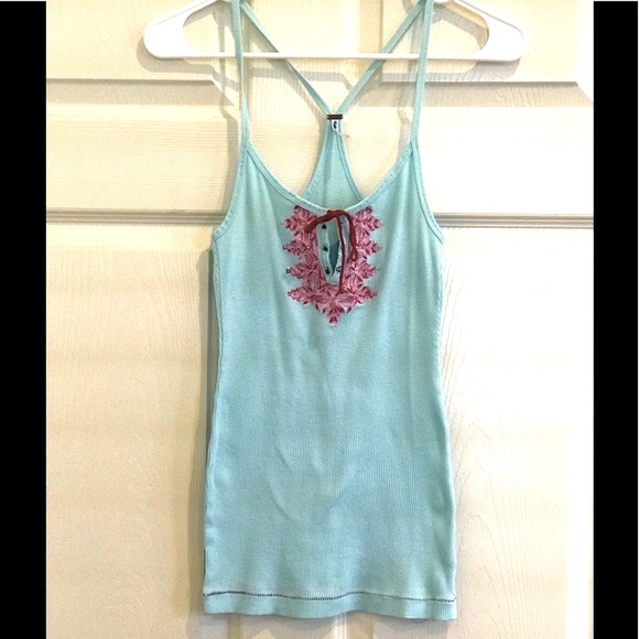 Free People Tops - FREE PEOPLE embroidered top